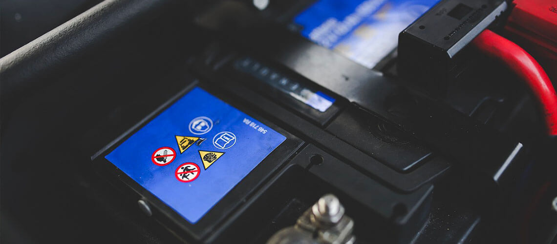 Choisir la batterie pour un van aménagé ou camping-car ?